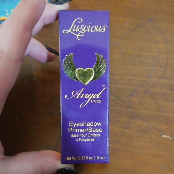 Makeup Bundle - Picture 4 of 5